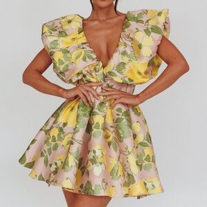 Selfie Leslie Bennet Puffed Neckline Mini Dress Floral Pink/Yellow